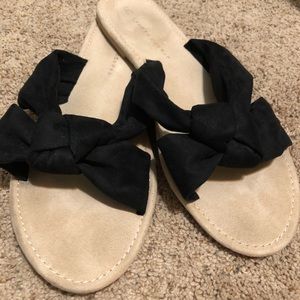 LAST CHANCE Lauren Conrad Microsuade Sandals 11